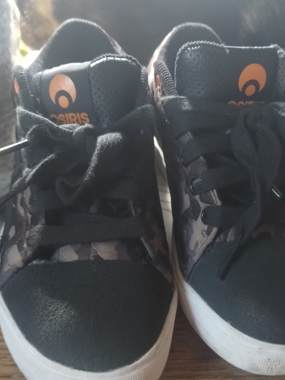 Osiris Kids Black and Orange Camouflage Low-Top Sneakers